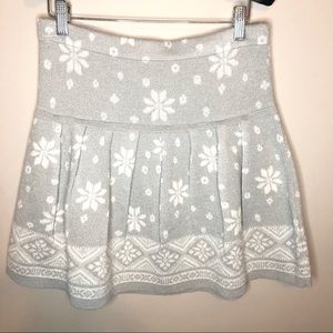 Princess Vera Wang gray skirt